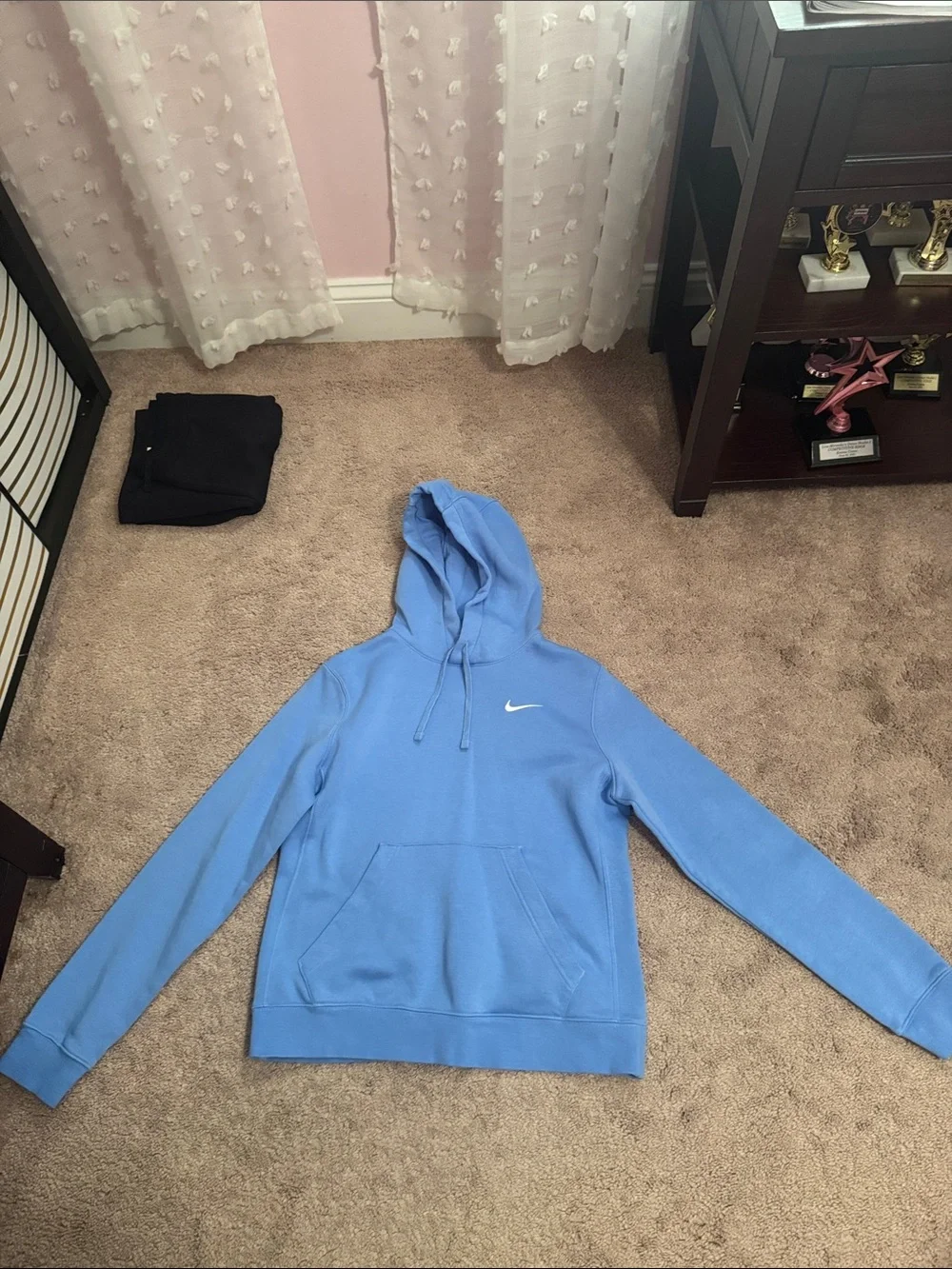 Nike women’s Sky Blue Pullover Hoodie